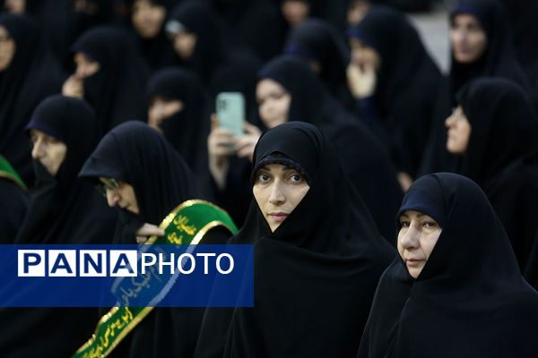 آیین خطبه خوانی خادمان حرم حضرت معصومه(س) به مناسبت روز قم