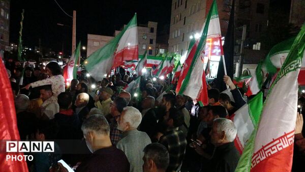 اجتماع باشکوه اهالی ولایتمدار شهرستان فردیس 
