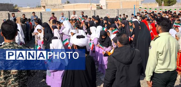 زنگ انقلاب در مدارس رودبار جنوب به صدا درآمد 
