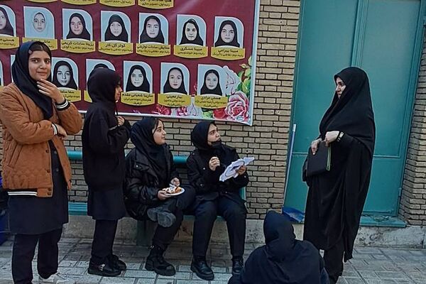 بازدید سرگروه کیفیت بخشی فعالیت‌های پرورشی از مدارس ناحیه 2 شهرری 