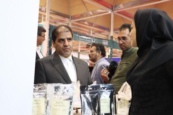 دوازدهمین نمایشگاه دستاوردهای پژوهش، فناوری و فن‌بازار در یزد آغاز به کار کرد