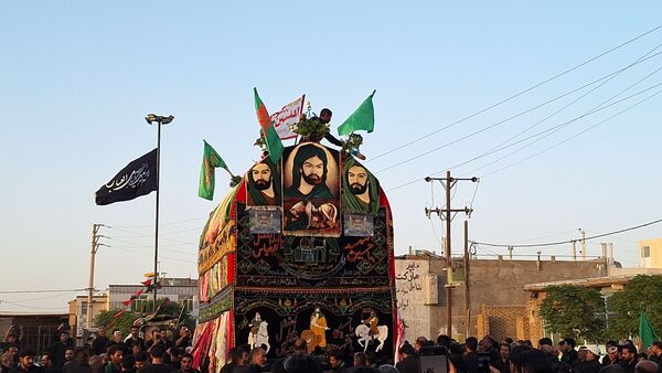 شکوه نخل‌گردانی در گناباد؛ تصویری از عشق و ارادت در محرم