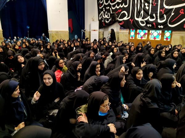 اردوی راهیان نور دانش‌آموزان ناحیه 2 قم