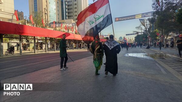 بغض گلوگیر ملت در آخرین دیدار با امام شهید