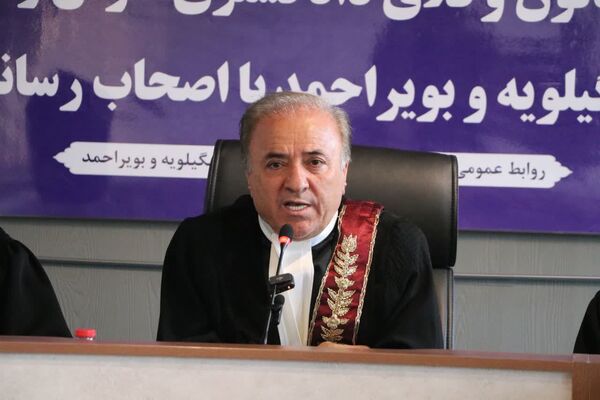 نشست خبری هیأت مدیره کانون وکلای دادگستری فارس و کهگیلویه بویر احمد با اصحاب رسانه