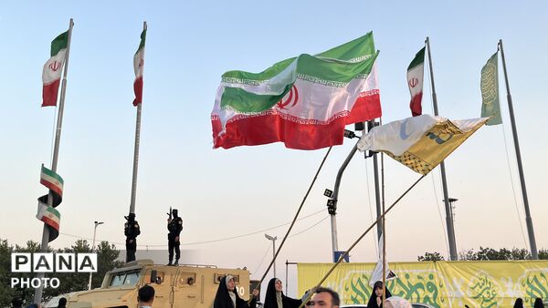 خروش عاشقان امیرالمؤمنین(ع) در مهمانی بزرگ غدیر تهران