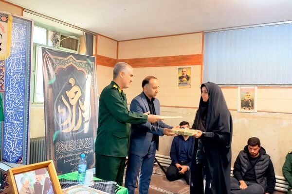  سوگواره فاطمی و گرامیداشت هفته بسیج در ورامین