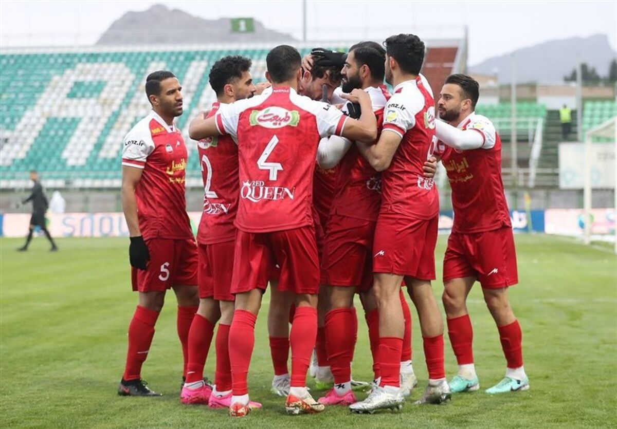 پرسپولیس مقابل ذوب آهن به اندازه انگشتان دو دست موقعیت از دست داد

