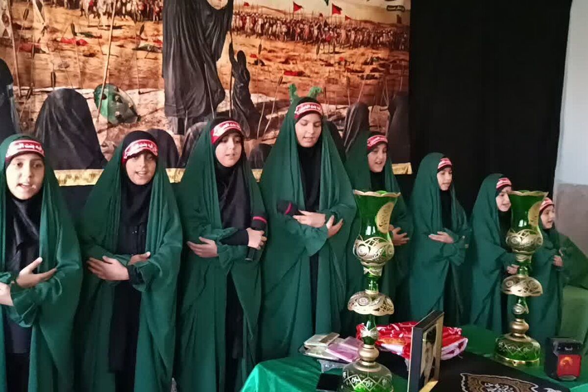 برگزاری مراسم شکوفه‌های حسینی، یادواره ای از شهدای نوجوان در شهرستان پردیس 