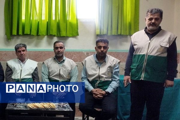 مراسم چهارشنبه‌ امام‌ رضایی در بهارستا‌ن دو