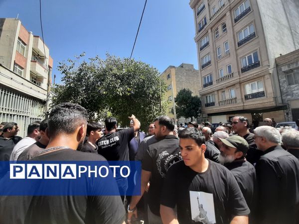 توزیع ۲۰ دیگ شله به عنوان نذر توسط خادم حرم مطهر رضوی و خیر بزرگ شهر مشهد مقدس