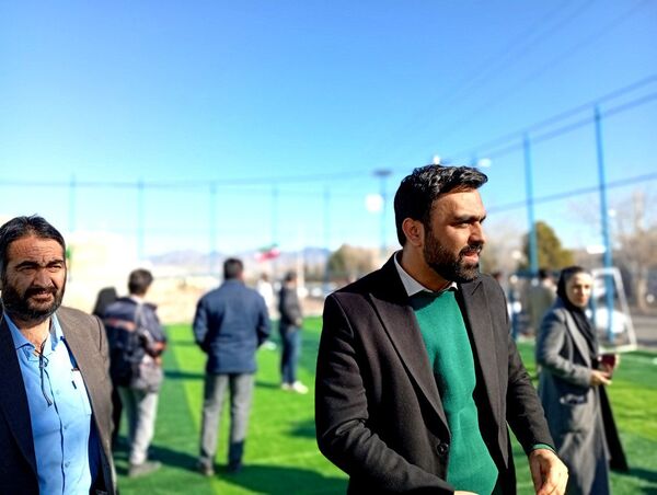 افتتاح چمن مصنوعی روستای قوژد
