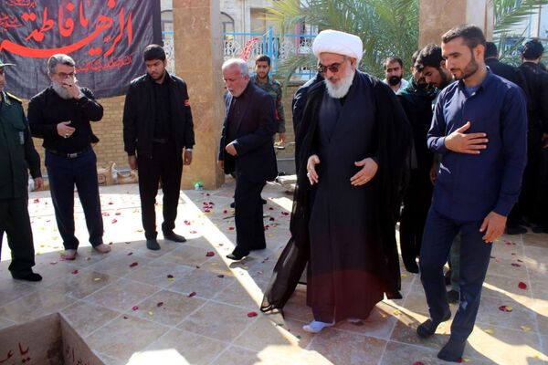 تشییع پیکر مطهره شهید گمنام در دانشگاه فرهنگیان بوشهر