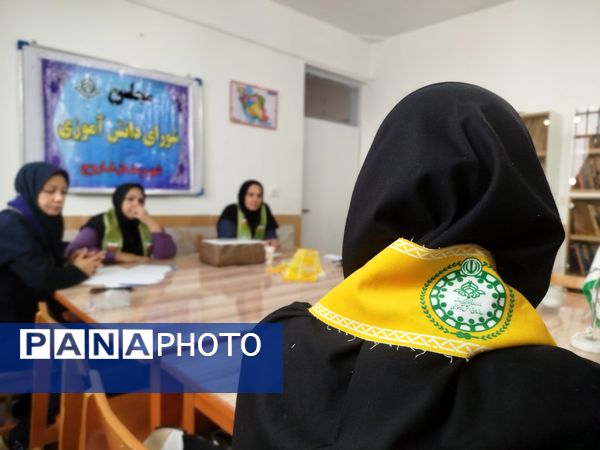 انتخابات شورای دانش‌آموزی در شهرستان فاروج 