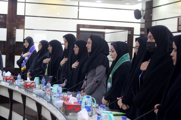 تجلیل از مربیان پیشتاز، مسئولان و فعالان سازمان دانش‌آموزی استان بوشهر