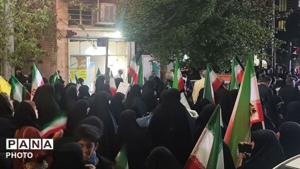 اجتماع مساجد منطقه ۱۰ تهران و بزرگداشت شهدای مدافع جمهوری اسلامی ایران 