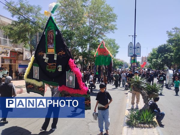 دسته‌های عزاداری عاشورا در قروه 