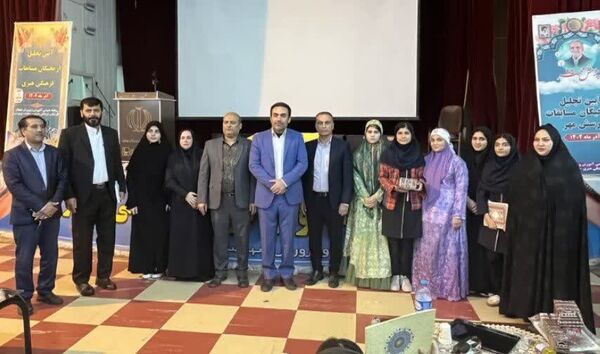 تجلیل از ۱۵۰ دانش‌آموز افتخار آفرین در مسابقات فرهنگی، هنری و پرسش مهر ریاست جمهوری 