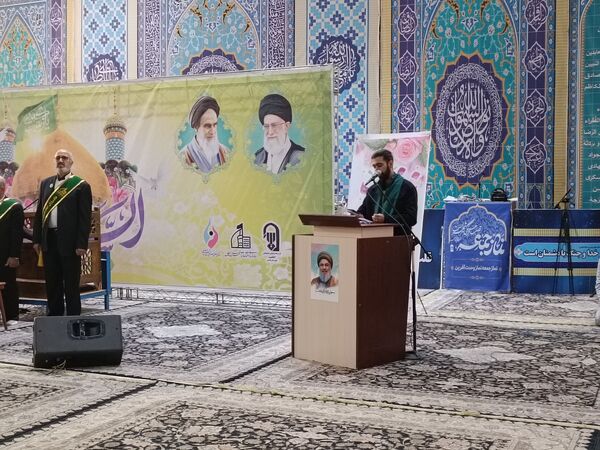 اجتماع بانوان مقاومت و تجلیل از همسران جانبازان در مصلی نماز جمعه شهرستان قدس