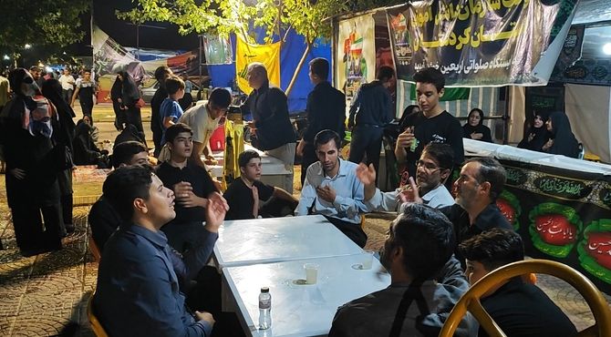 برگزاری کلاس مداحی در موکب سازمان دانش‌آموزی کردستان