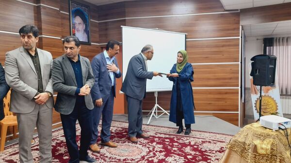 آیین گرامیداشت هفته پژوهش در شهرستان قائمشهر 