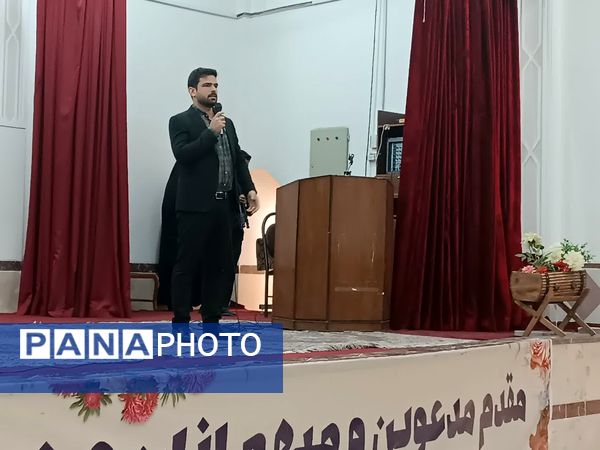 برگزاری چهل وسومین جشنواره مسابقات فرهنگی وهنری امیدفردا (مقطع ابتدایی) در یزد