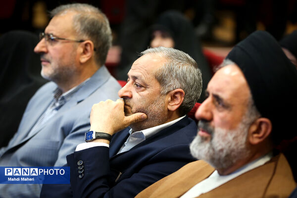 همایش بزرگداشت روز ملی شهدا