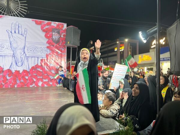 طنین «باید برخاست» در دویست و بیست و پنجمین شب تجمعات مردم ساوجبلاغ