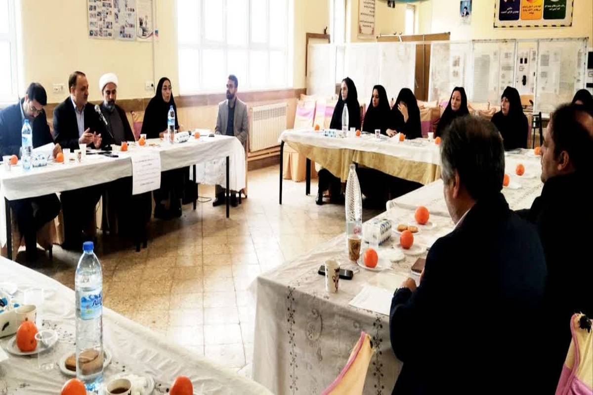 مدیران مدارس اصلی‌ترین حلقه در اجرای طرح و برنامه ها هستند