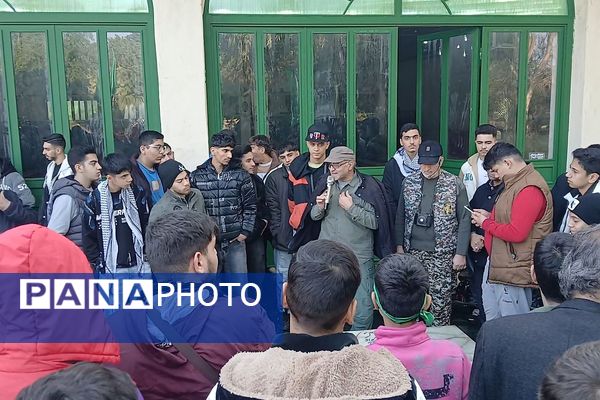 حضور دانش‌آموزان ناحیه دو شهرری در اردوی راهیان نور 