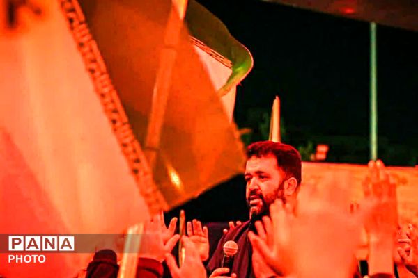 تجمعات شبانه در بین الحرمین شیراز