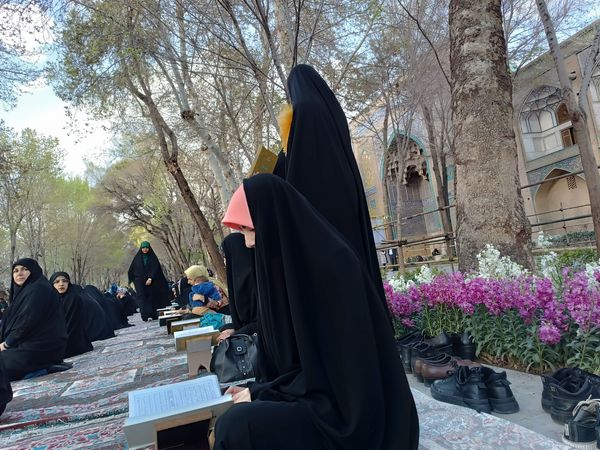 برگزاری محفل انس با قرآن در گذر فرهنگی چهارباغ