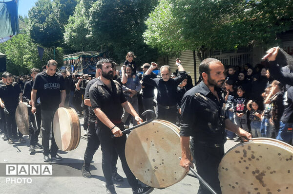 اجتماع عزاداران عاشورای حسینی در صغاد