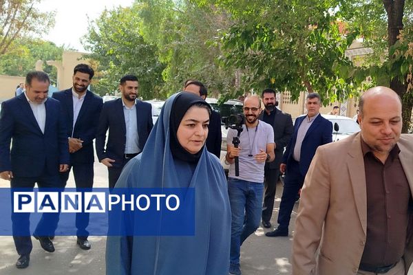 برگزاری اردوی انتخابی تیم ملی دانش آموزی فوتسال با حضور جمعی از مسئولان در ناحیه دو شهرری 