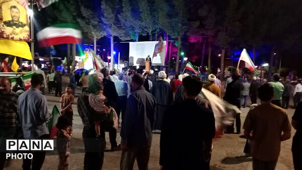 حضور پرشور مردم رشتخوار در تجمعات شبانه؛ تاکید بر وحدت و همبستگی