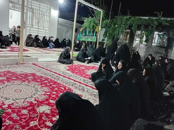 عزاداری بانوان روستای نقاب در ایام محرم