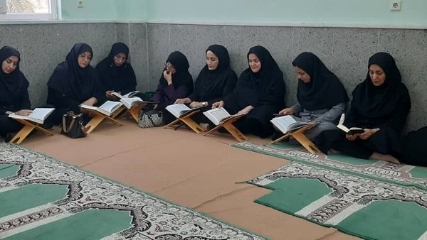 ضیافت افطاری با حضور مدیران مدارس پارسیان