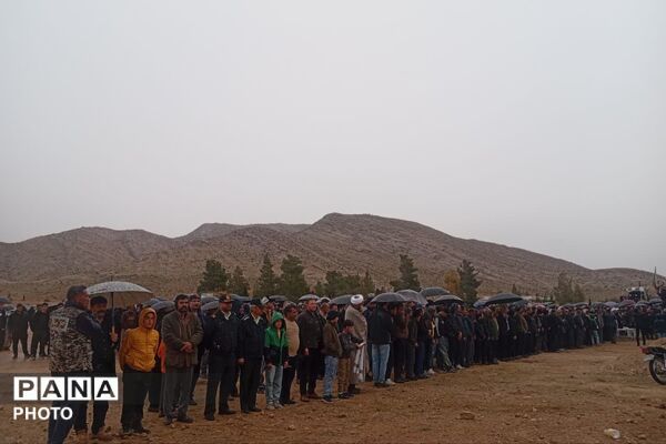 تشییع پیکر شهید مدافع امنیت در حمله تجاوزکارانه آمریکا 