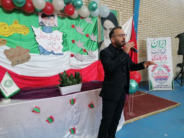 ویژه برنامه‌های دهه فجر و همایش یاوران انقلاب در مدارس روستای چری