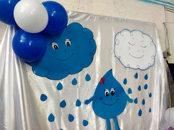 جشن آب برای دانش آموزان دبستان ناهید  نخودی نیشابور 