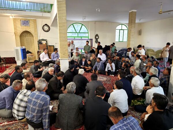 بررسی مسائل بخش لاران با حضور نماینده مجلس انجام شد