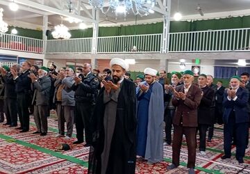 اقامه نماز جمعه در شهر بار نیشابور