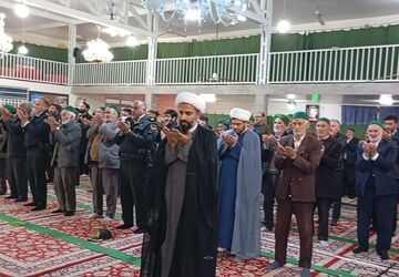 اقامه نماز جمعه در شهر بار نیشابور