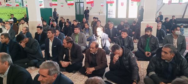 برگزاری باشکوه مراسم حماسه ۹ دی در مصلای مسجد کوهنانی
