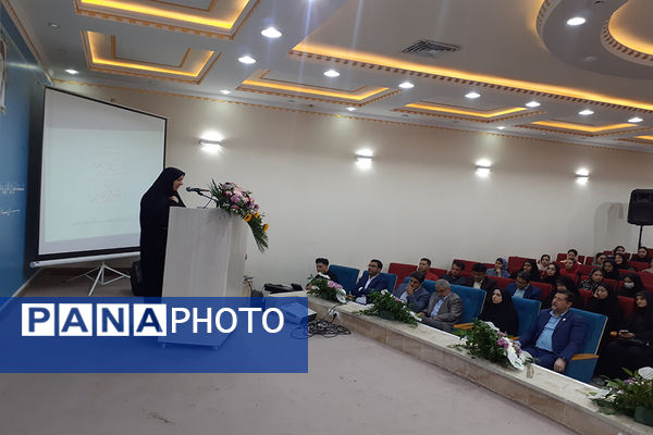 مراسم تجلیل از پذیرفته شدگان کنکور سراسری ۱۴۰۳ آموزشگاه نمونه دولتی سمیه شهرستان پیشوا