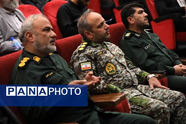 همایش تقدیر از مادران و همسران شهدا در دانشگاه قم