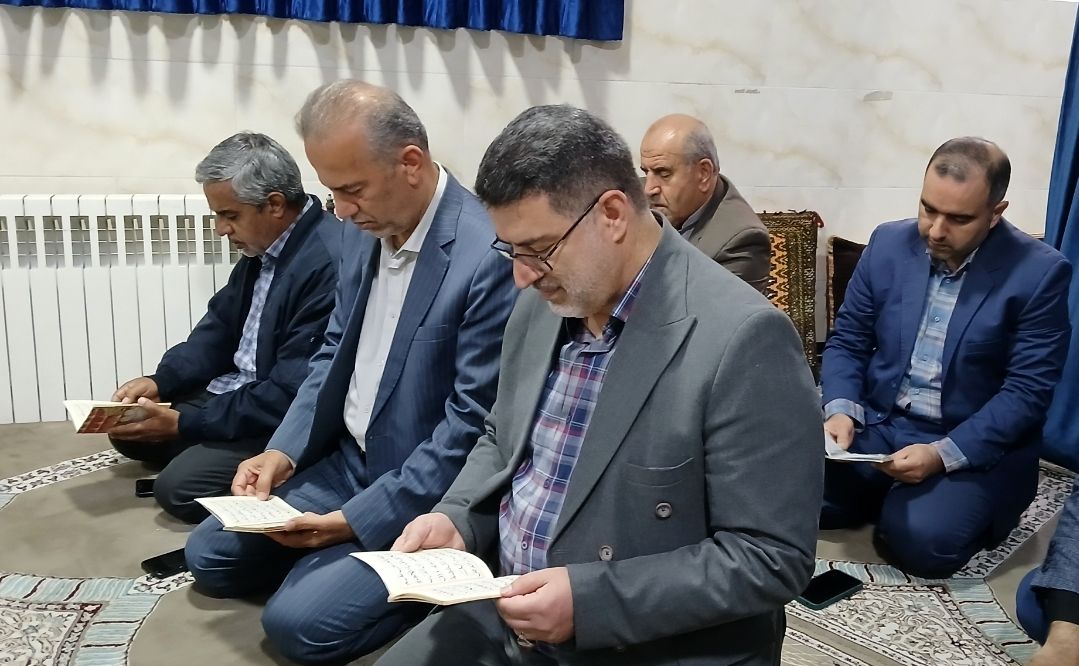 یادواره شهدای فرهنگی در اداره آموزش و پرورش محمودآباد