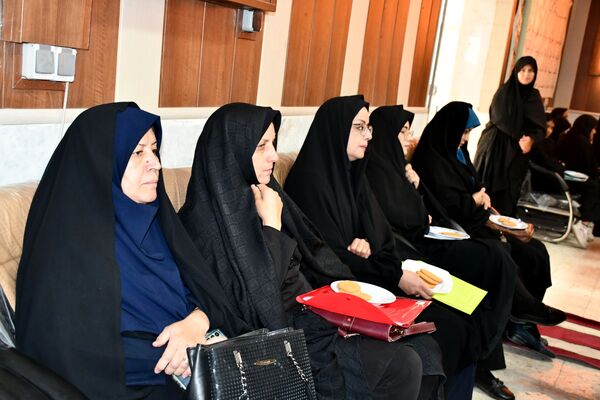 کارگاه هوش مصنوعی ویژه دانش‌آموزان دختر مقطع متوسطه اول شهرستان مه‌ولات