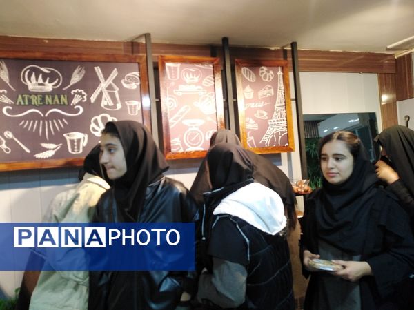 بازید دانش آموزان از مجموعه عطرنان