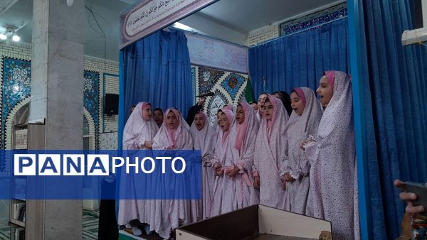 نماز جمعه شهر بن با حضور خانواده بزرگ آموزش و پرورش 